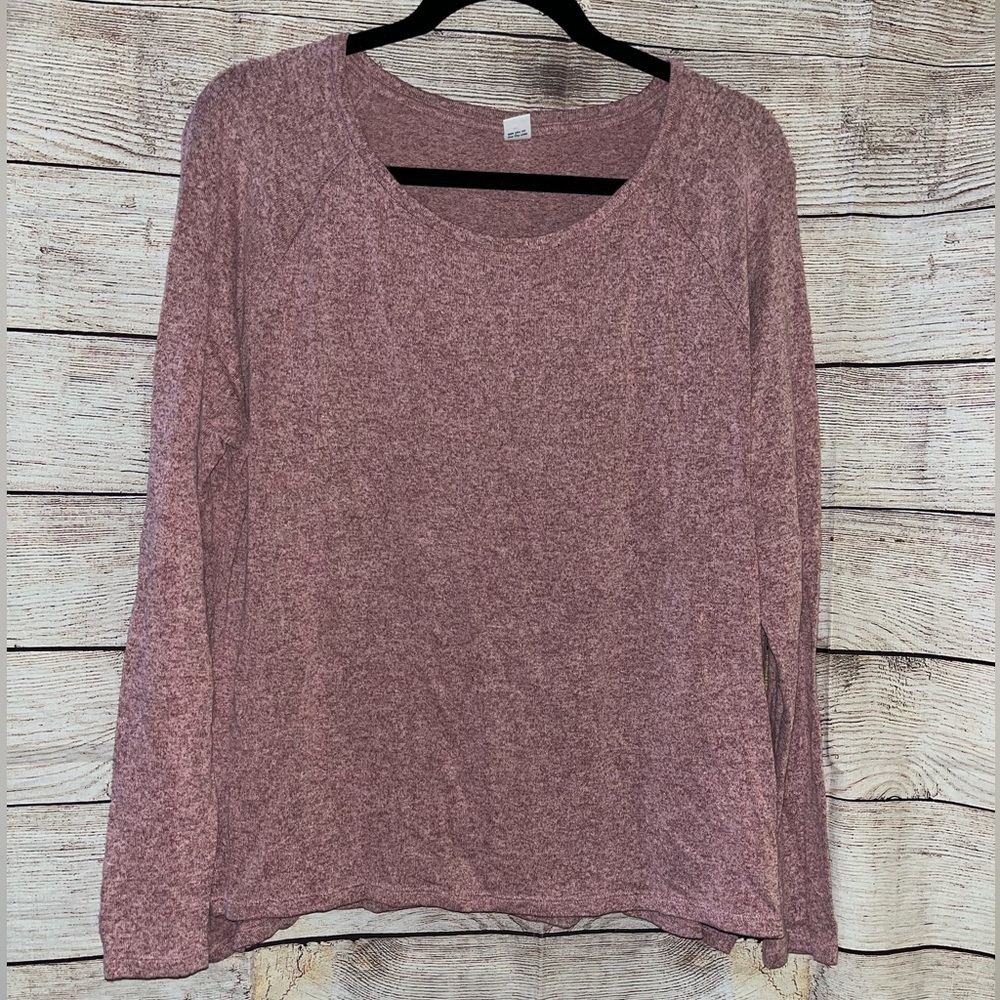 🤎3/$10 Old Navy Women's Heathered Pink Long Sleeve Tee - Picture 2 of 5